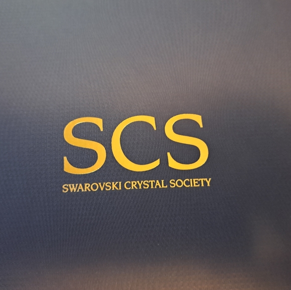 Pristine Swarovski crystal SCS 2012 Paikea whale and title plaque - Picture 4 of 10